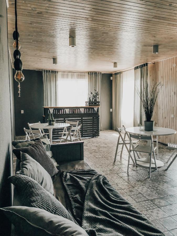 Viesu Maja Kalnaruski Ape Exterior foto